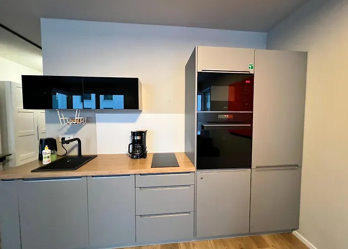 64m2 Oldtown Yacht Marina Apartman